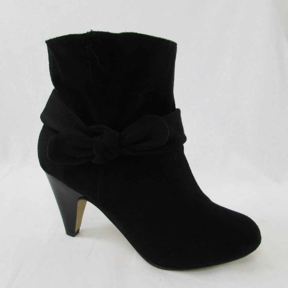 Zigi Soho Caiden Black Suede Ankle Boot 6.5M